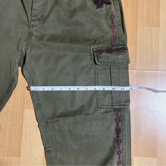 Sundance Olive Green Embroidered Cargo Pants Size 14 Boho Earthy - Picture 14 of 16